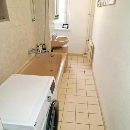 20m² Cozy Nice 12 Min. Near The Center Alexandeplatz ホームステイ ベルリン